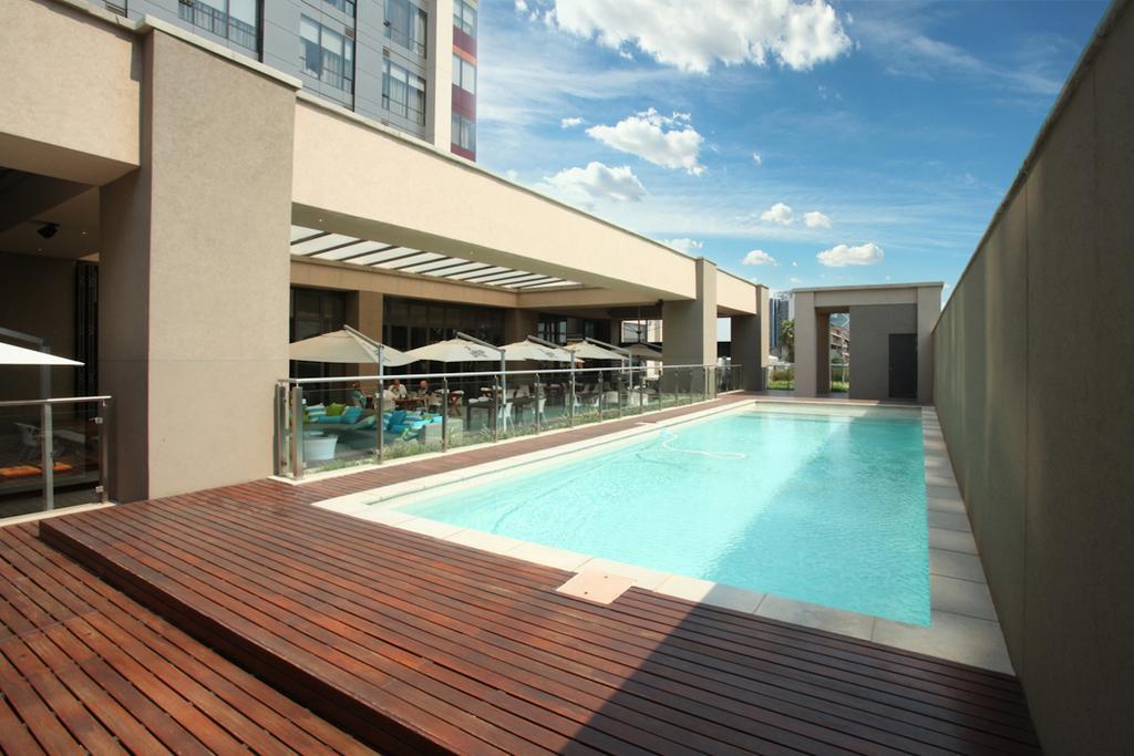 Sandton Skye Apartments المظهر الخارجي الصورة