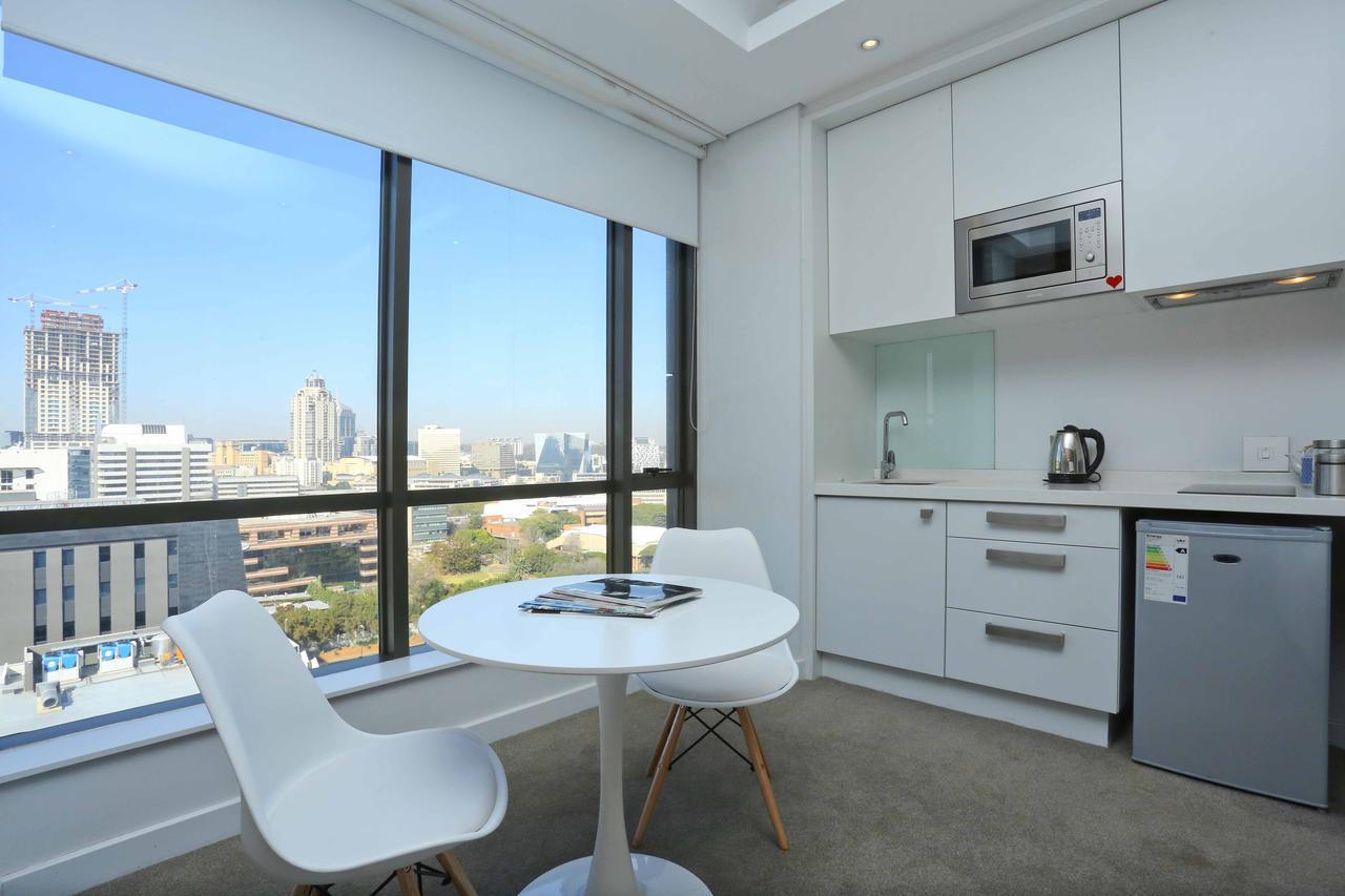 Sandton Skye Apartments المظهر الخارجي الصورة
